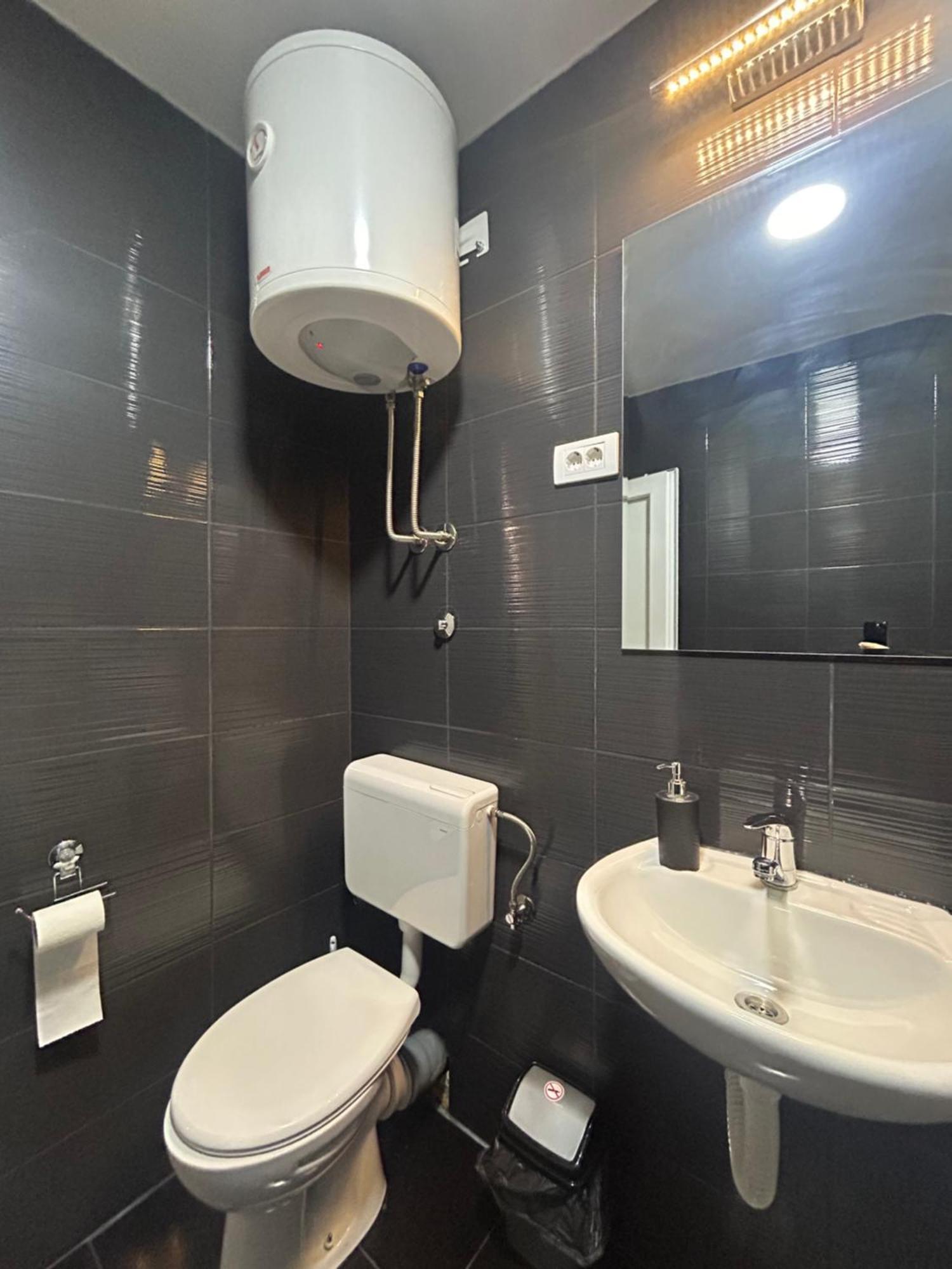 Apartman Diamond Lux Surčin Екстериор снимка