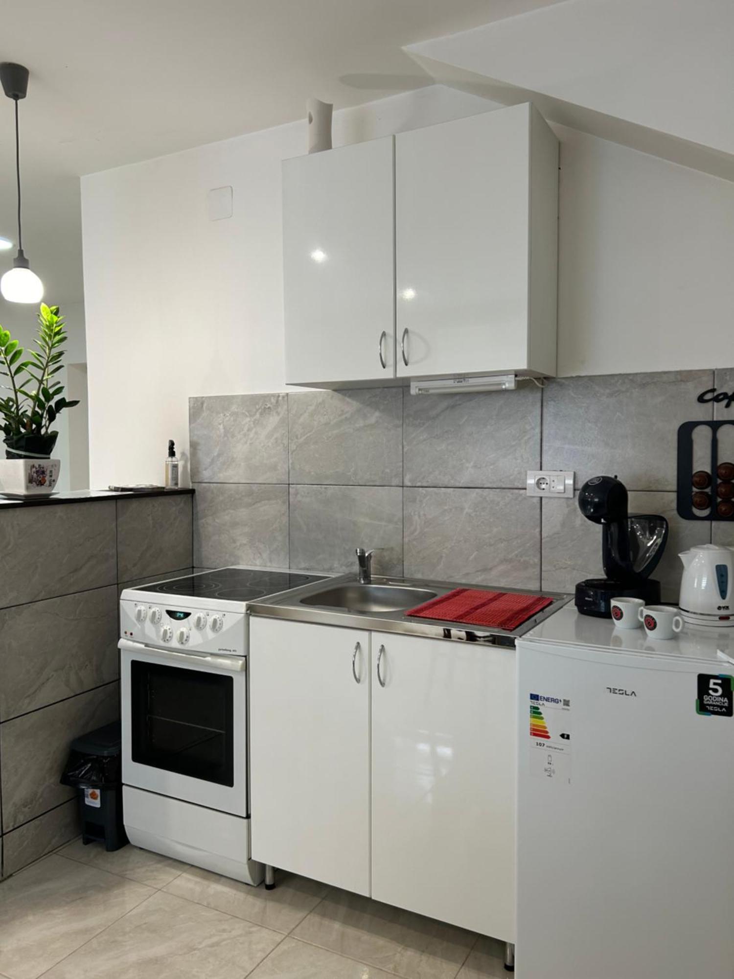 Apartman Diamond Lux Surčin Екстериор снимка