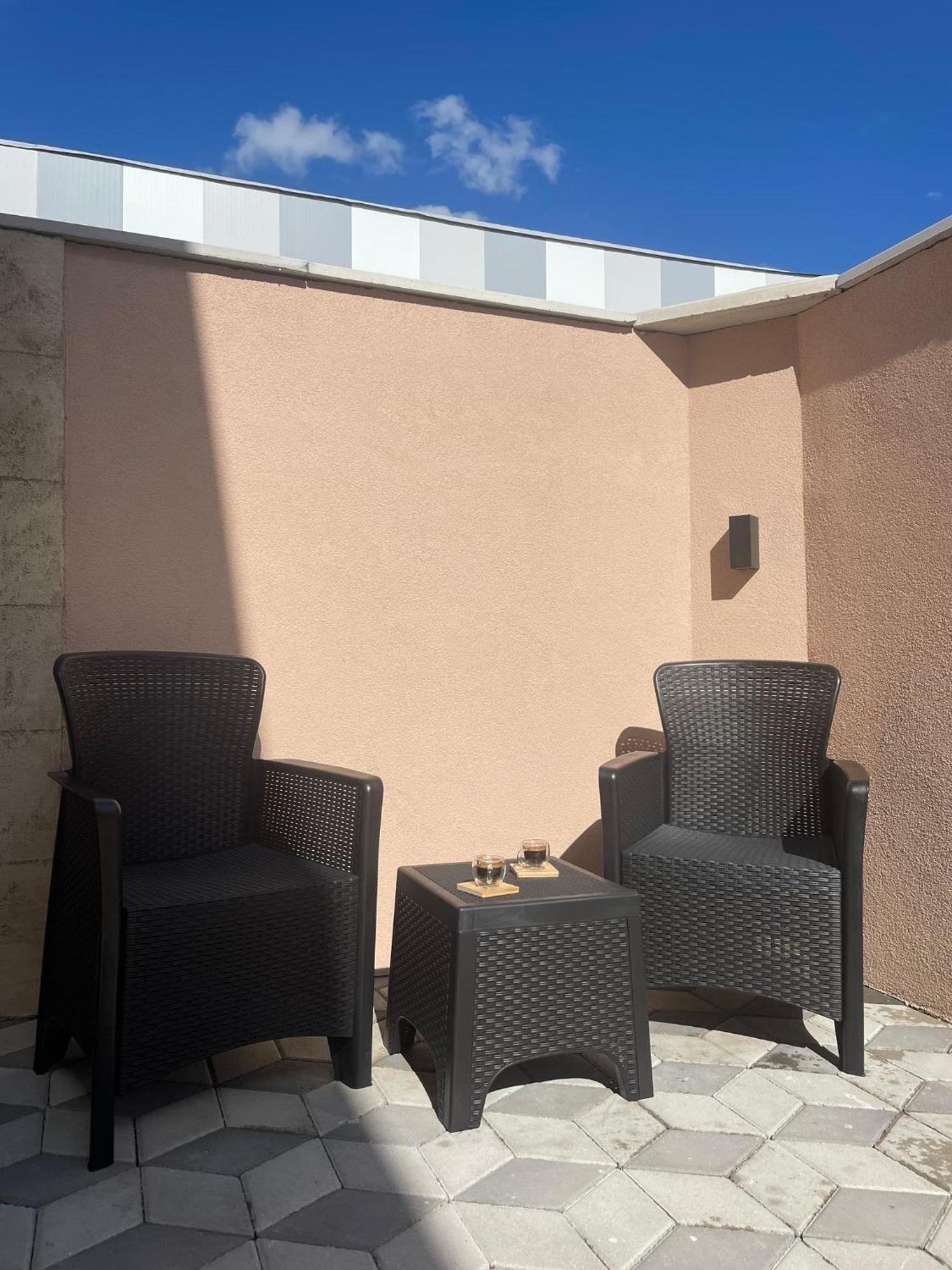 Apartman Diamond Lux Surčin Екстериор снимка