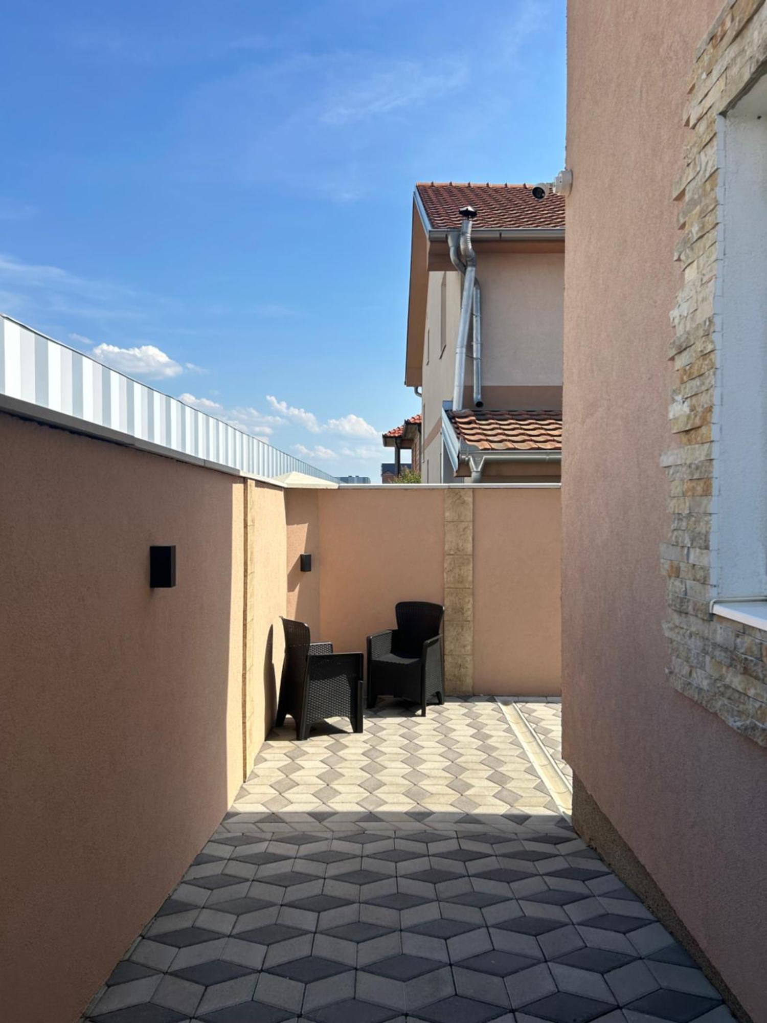 Apartman Diamond Lux Surčin Екстериор снимка